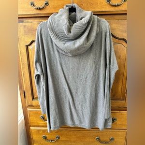 Nordstrom DREAMERS brand sweater